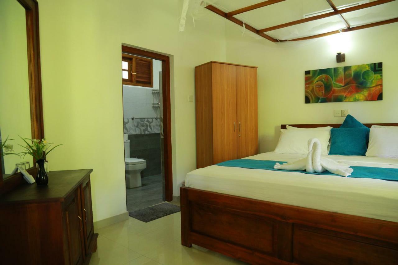 Residence Chanty Hikkaduwa Luaran gambar
