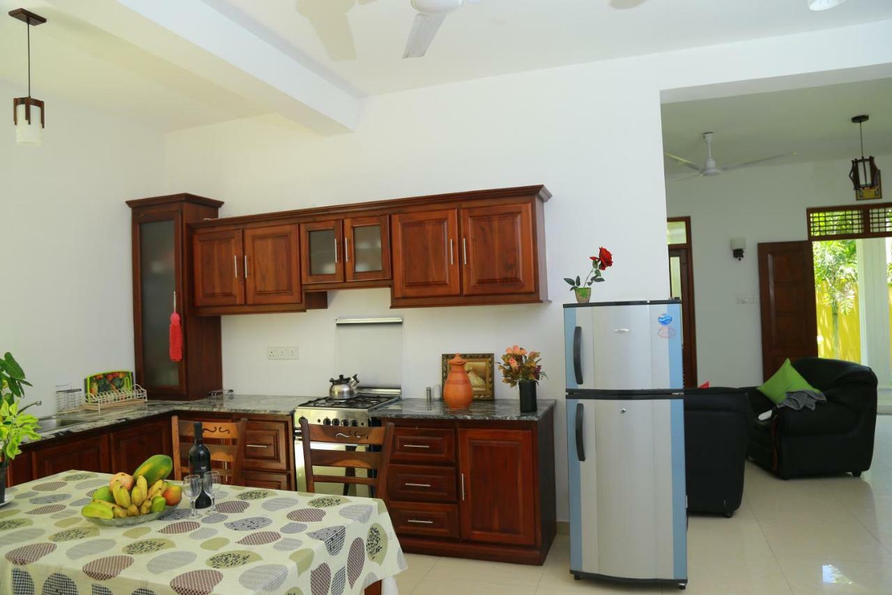 Residence Chanty Hikkaduwa Luaran gambar
