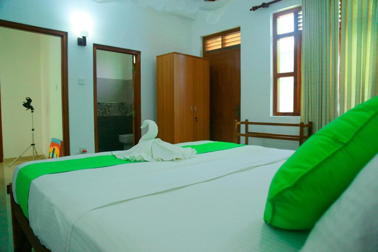 Residence Chanty Hikkaduwa Luaran gambar