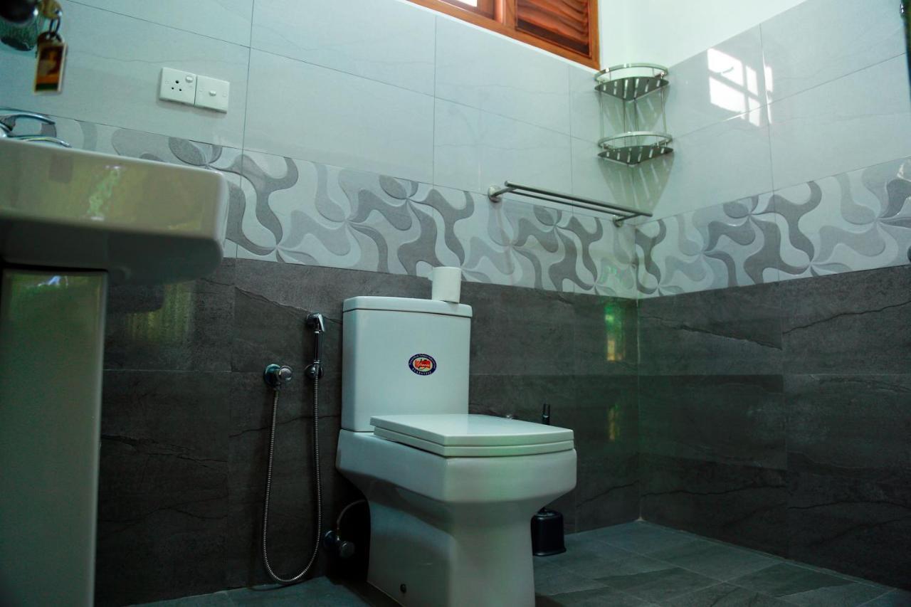 Residence Chanty Hikkaduwa Luaran gambar