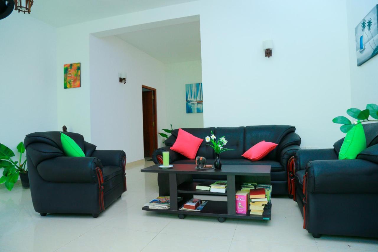 Residence Chanty Hikkaduwa Luaran gambar
