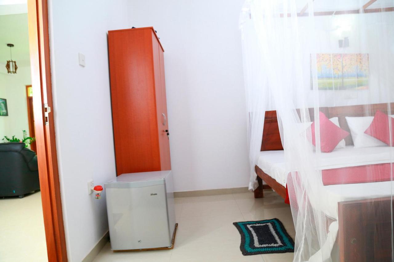Residence Chanty Hikkaduwa Luaran gambar