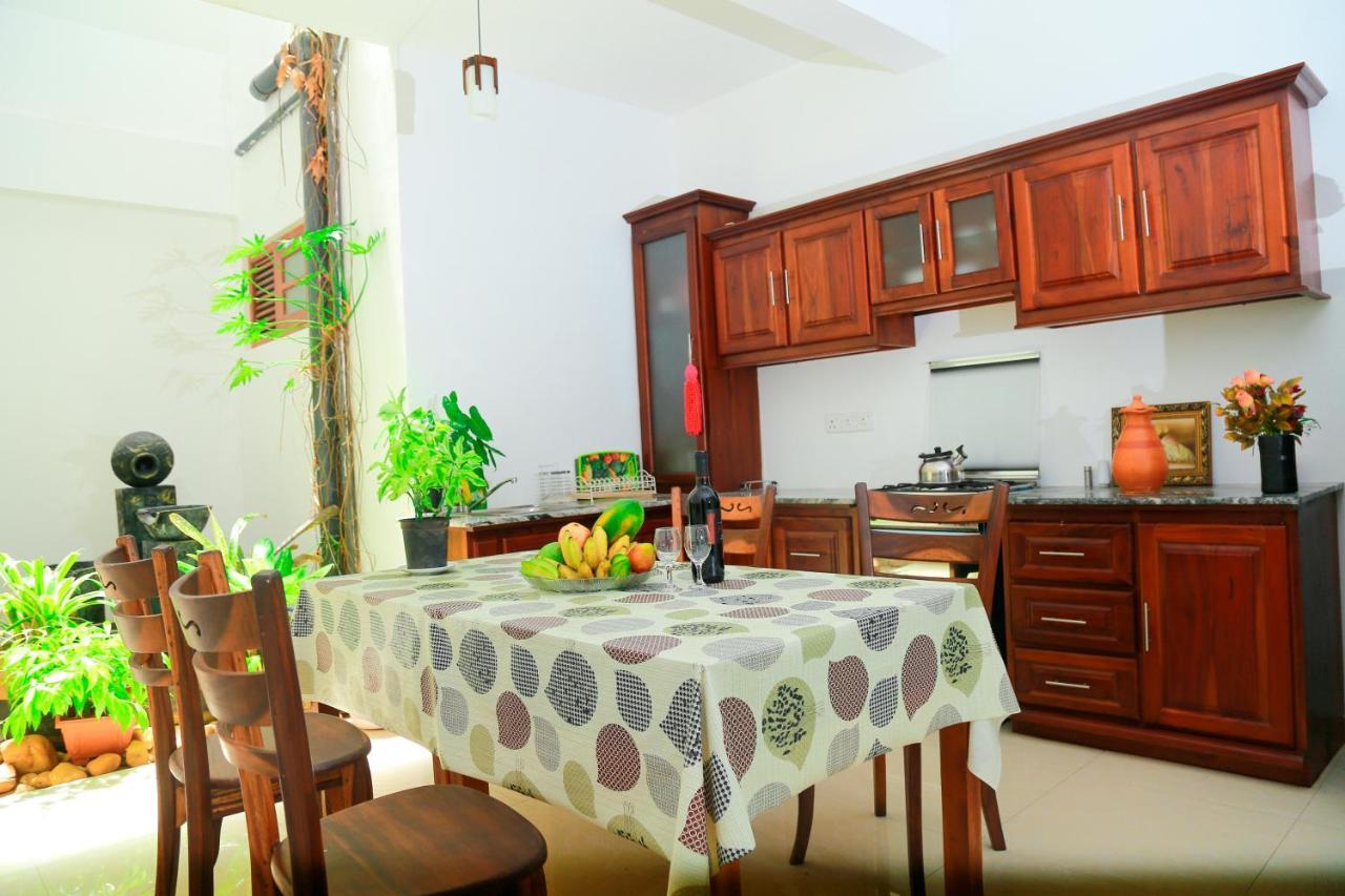 Residence Chanty Hikkaduwa Luaran gambar